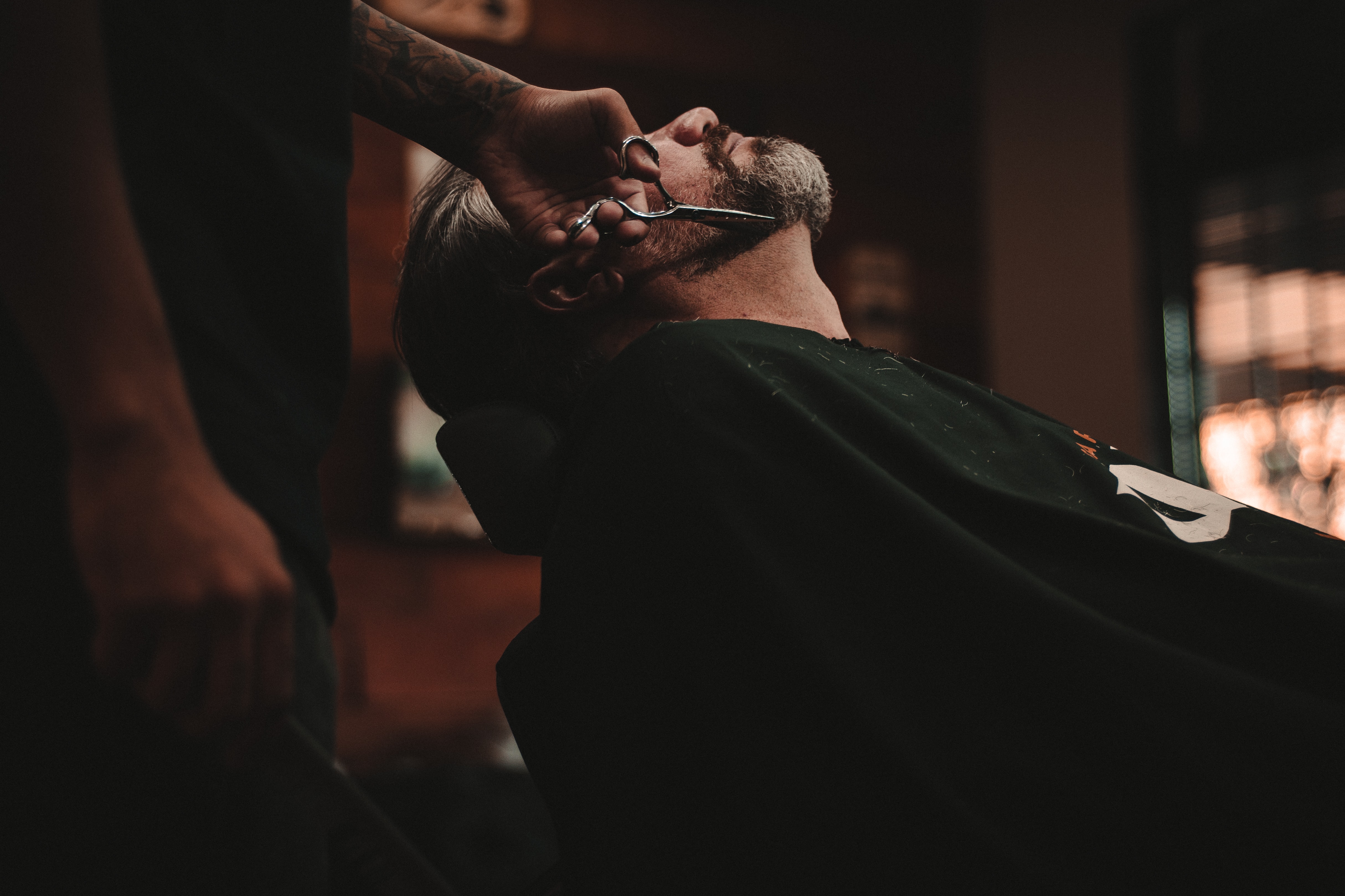 Fort Myers Men's Haircut and Beard/Shave Service